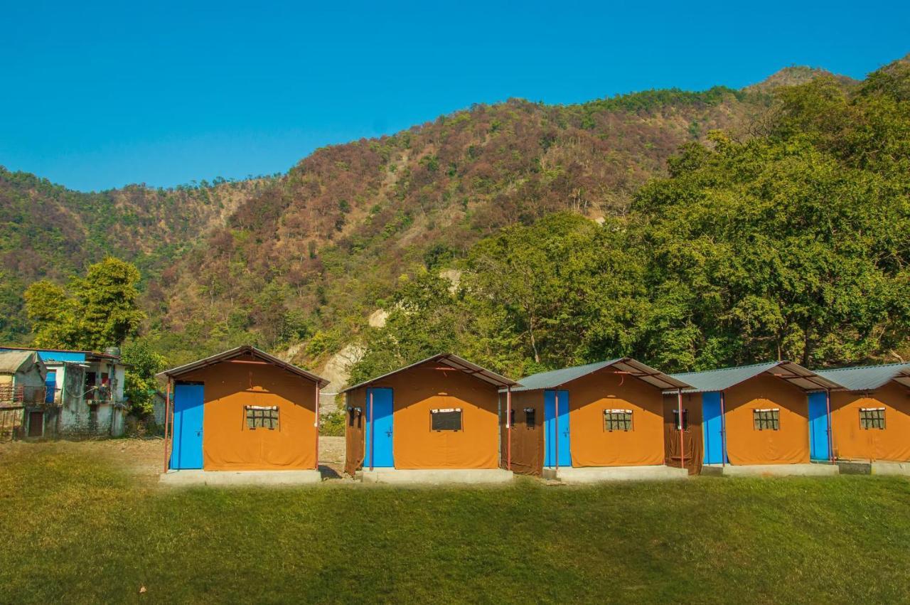 Riverside Glamping By Stayapart X Elephant Brook Bijni Exterior foto